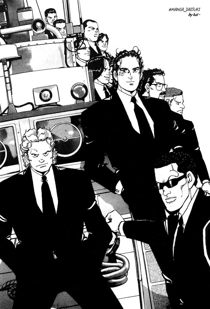 Araragi Express 0: 29: Yakuza Boat \ 30: Justice's Logic \ 31: Bloody Rondo \ 32: Araragi Way at MangaFox.me